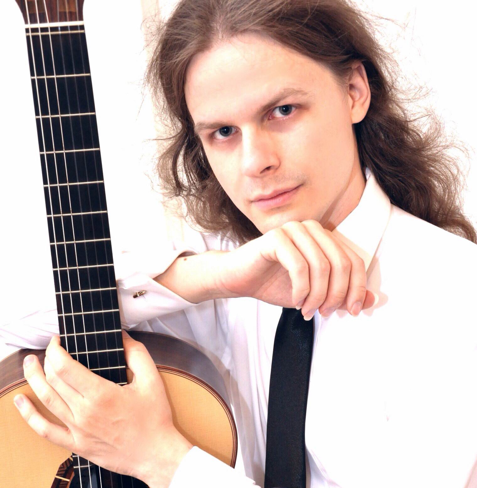 Samuel Klemke, guitar