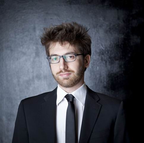 Gabriele Carcano, piano