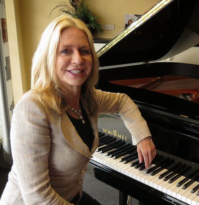 Jayant Sankrityayana, guitar and bass and Rosemarie Eilert, piano