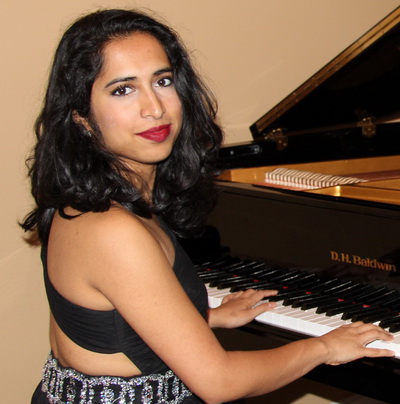 Lara Saldanha, piano