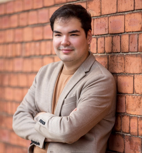 Alim Beisembayev, piano