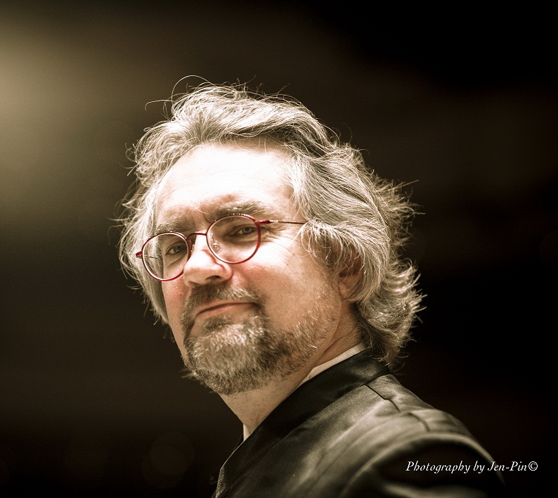 Konstantin Scherbakov, piano